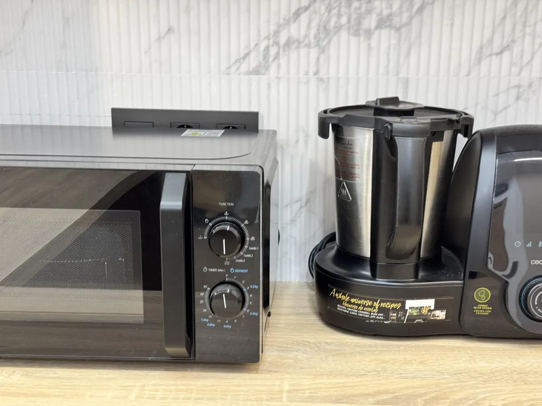 Planta baja en  Carrer León Sánchez Sáez 36 - Foto 6