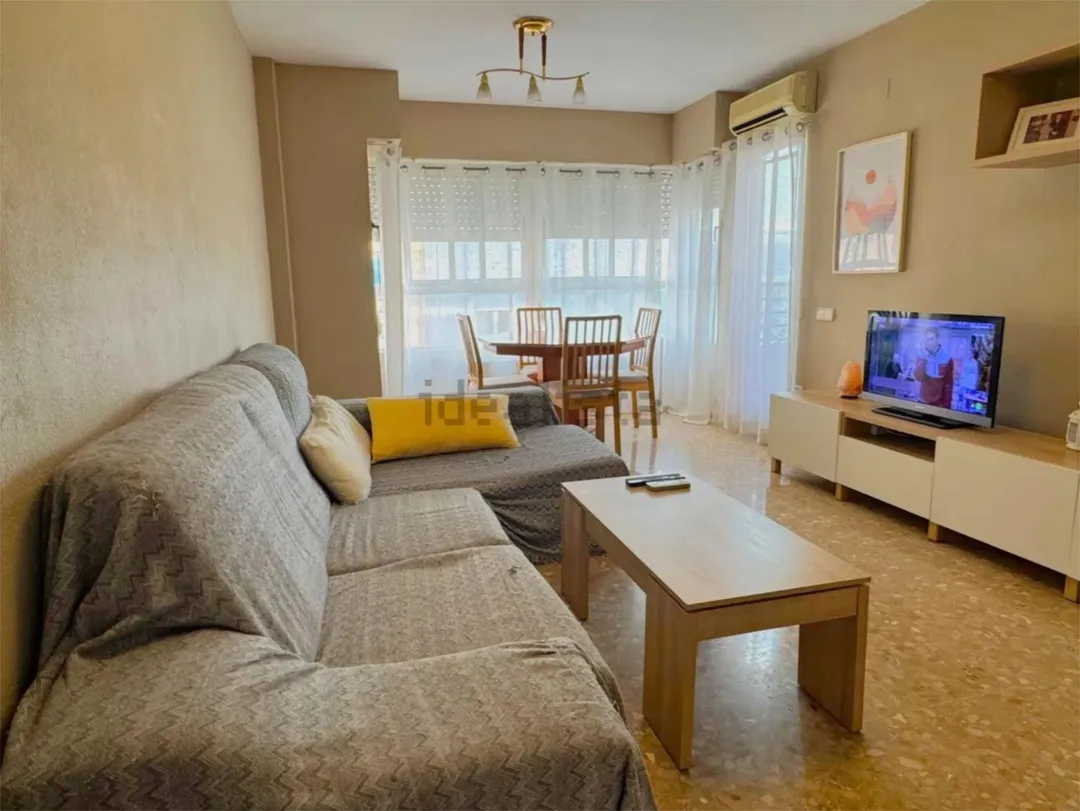 Piso en  Carrer de Cebrian Mezquita 3 - Foto 3