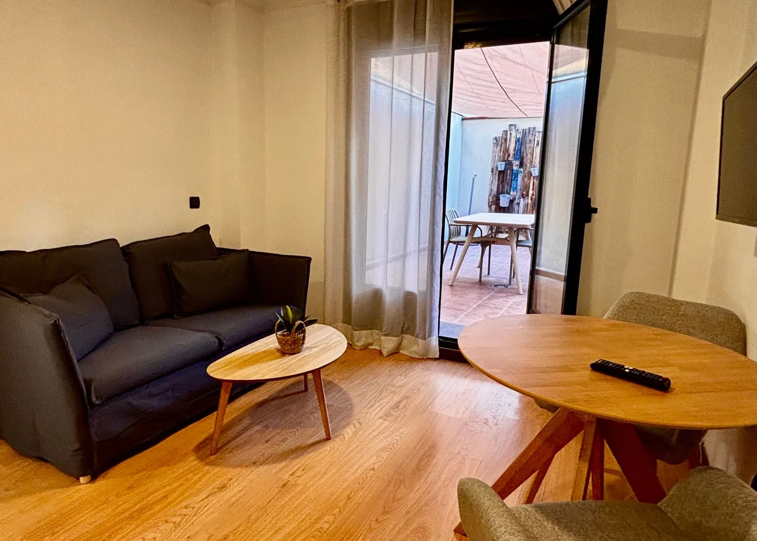 Estudio en calle de Carlos Arniches, 27 - Foto 1