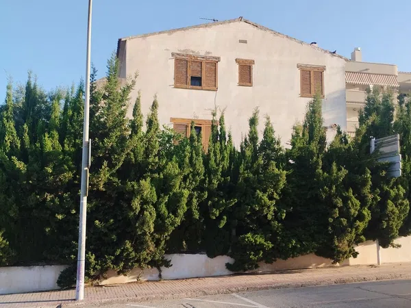 Chalet adosado en Avenida de la Font, 36, Can Nicolau - Les Sorres - Valparaiso, Can Nicolau - Les Sorres - Valparaiso - Foto 1