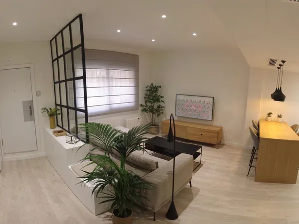 Piso en Barrio Sants - Foto 1