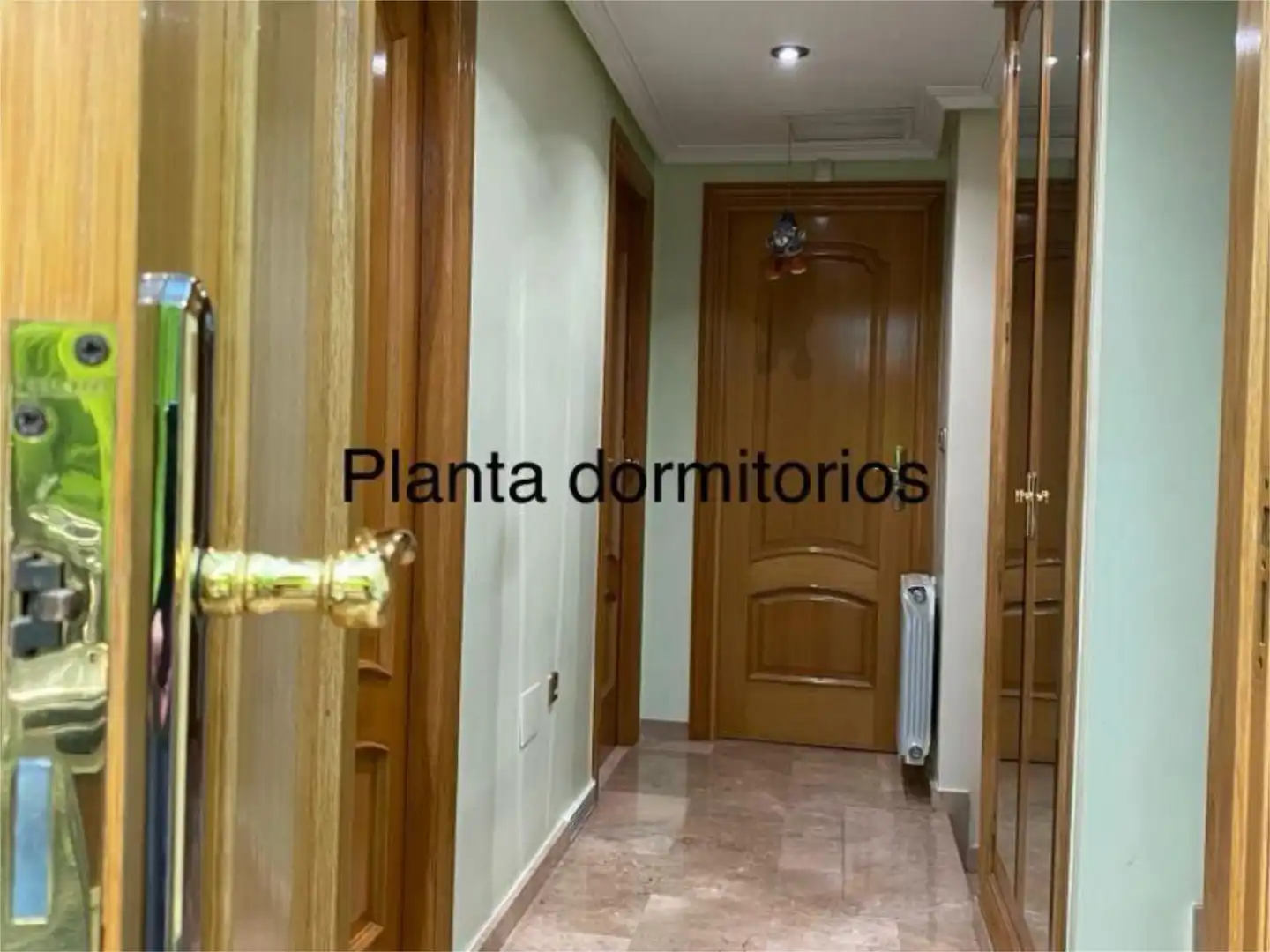 Piso en  Calle del Cedro 16 - Foto 22