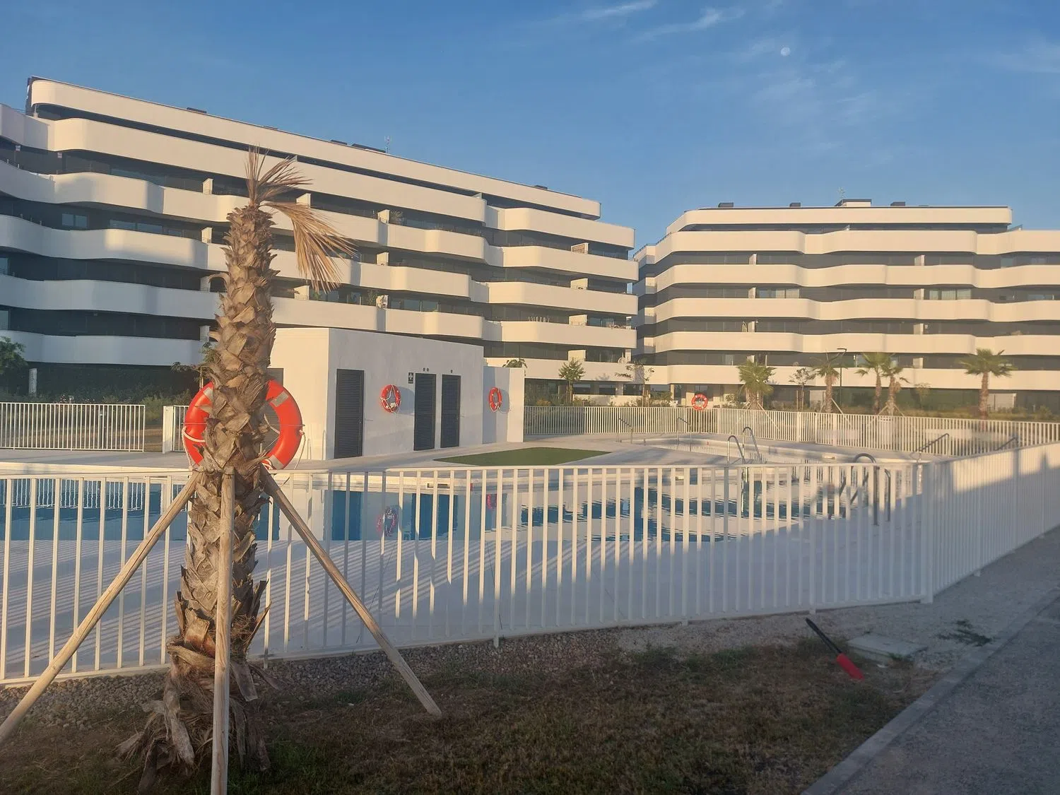 Piso en avenida Mar de Alborán, 9 - Foto 5