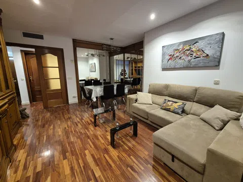 Piso en calle de Antonio Salces, 1