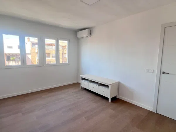 Piso en Calle de Manacor, 88, La Soledat - Foto 1