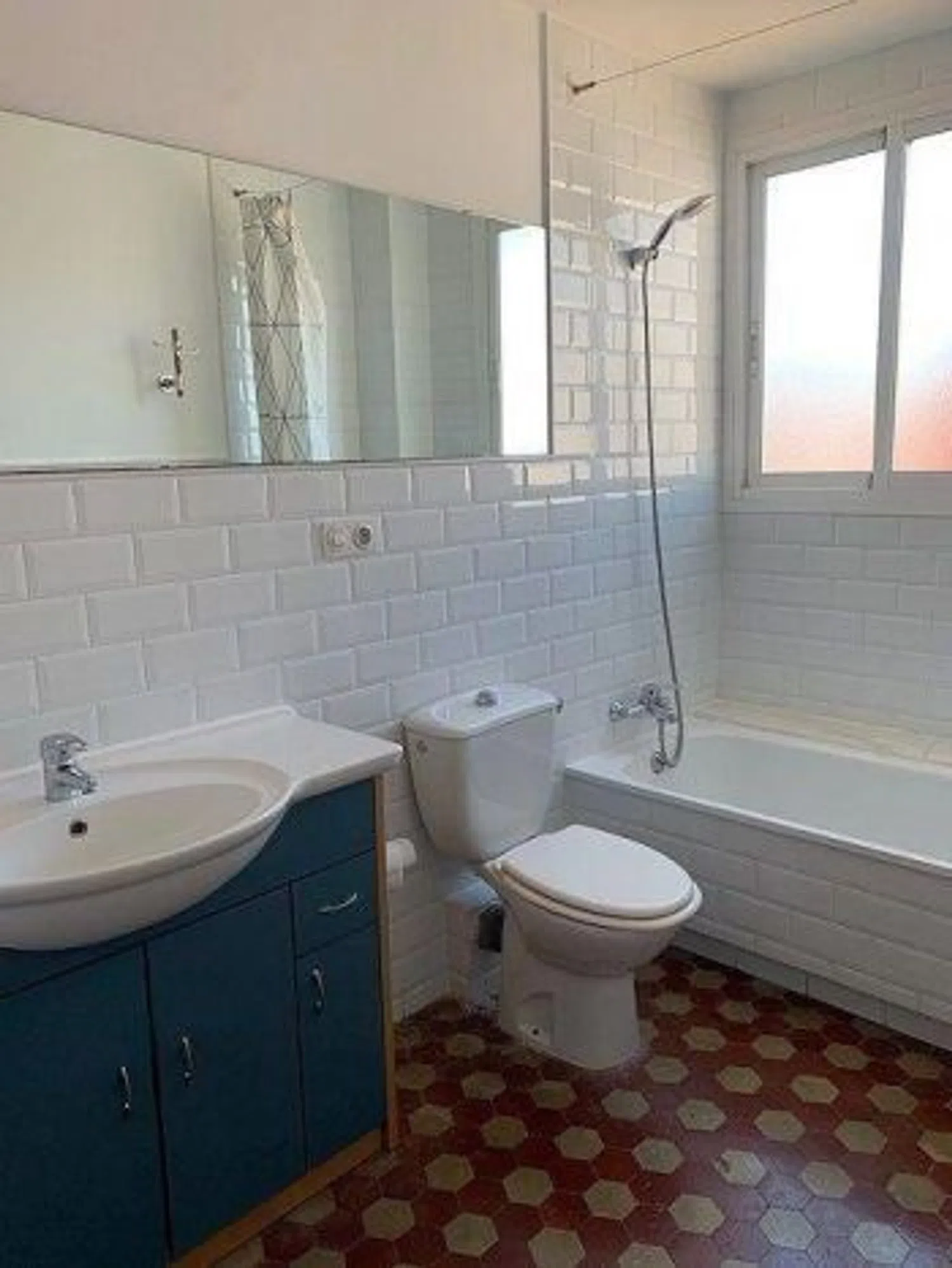 Piso en C. de Sagunto, 103 - Foto 2