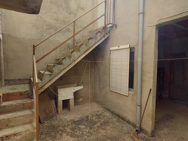 Casa de pueblo en Calle Requena, 39 - Foto 4