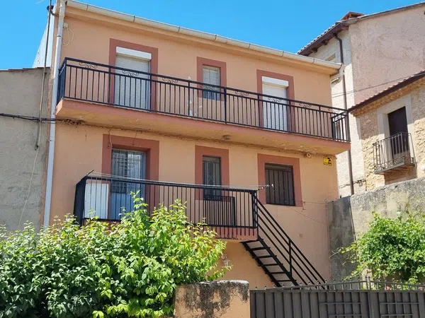Casa de pueblo en Calle Puertas Falsas s/n - Foto 1