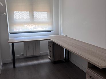 Piso en  Carrer de Josep Alminyana i Vallès 4 - Foto 6