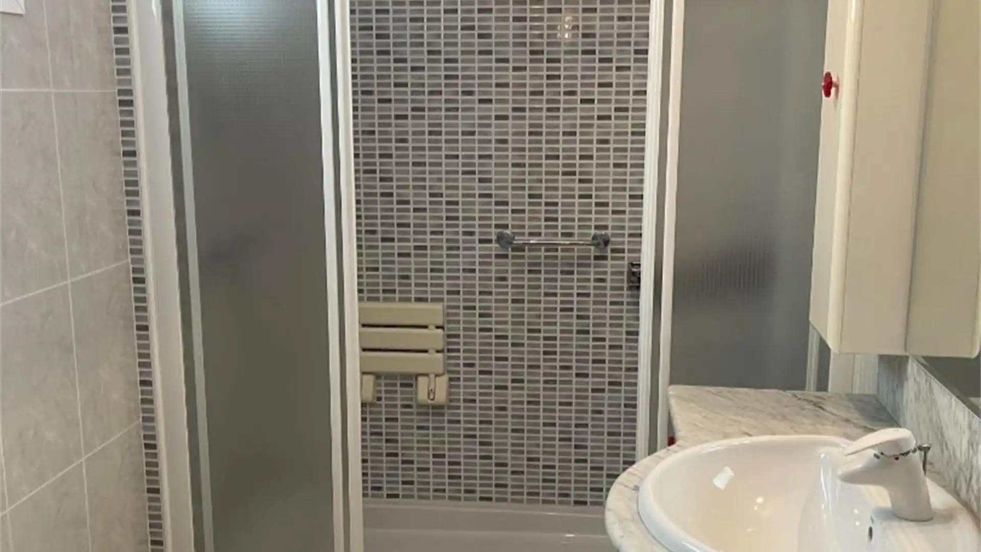 Piso en  Calle Blas Valero 33 - Foto 5