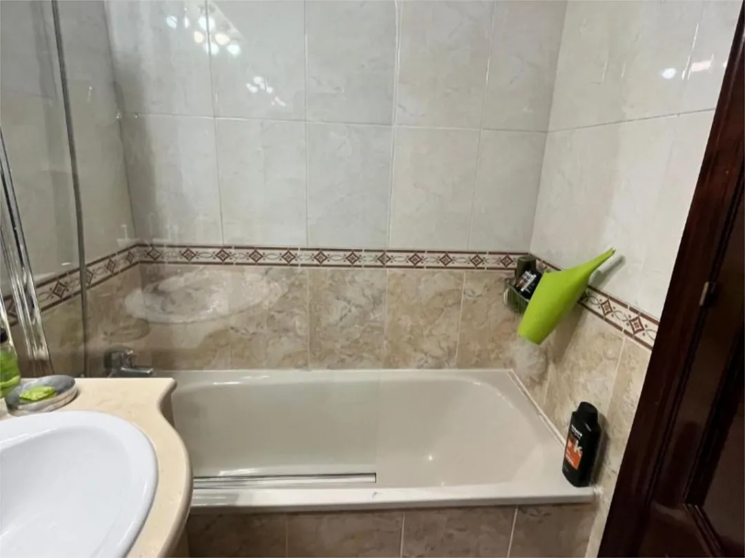 Piso en  Calle Darío de Regoyos 7-21 - Foto 12