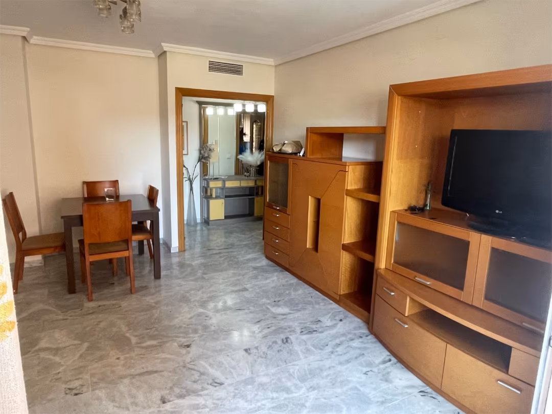 Piso en  Calle Periodista José María Carulla 8 - Foto 4