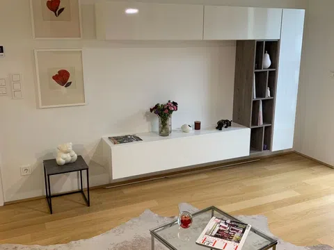 Piso en calle de Casp, 143