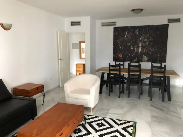 Piso en Urbanización Los Naranjos de Marbella, 88
