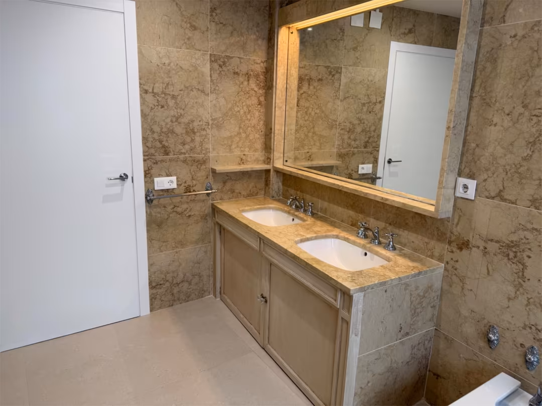 Piso en  Plaza de Colón 7 - Foto 12