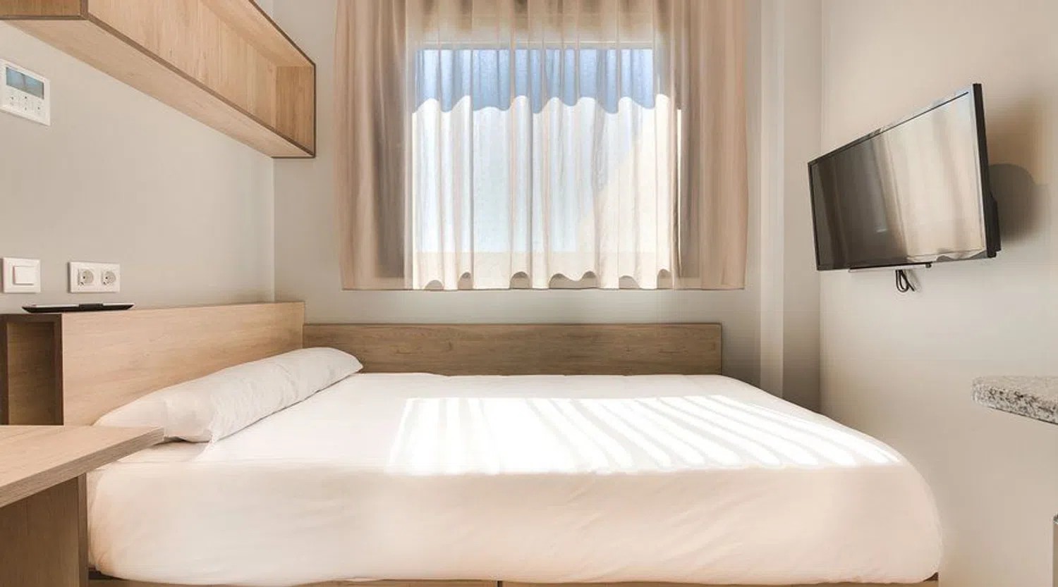 Estudio en calle Juan Gris, 9 - Foto 2