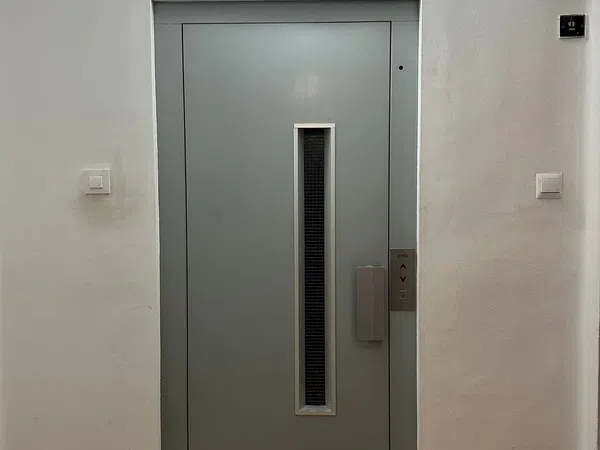 Piso en calle Navarro Cabanes, 43 - Foto 5