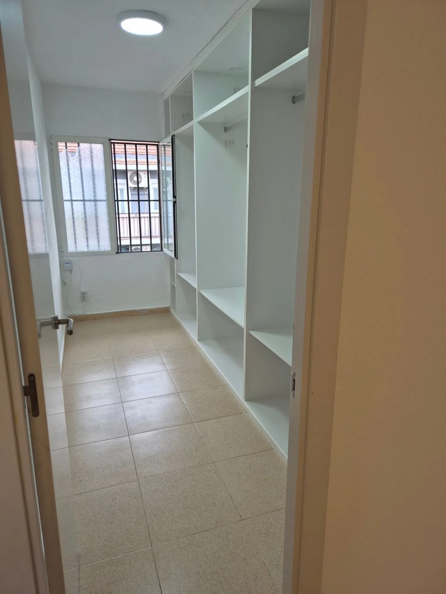 Piso en Barrio Los Rosales - Foto 2