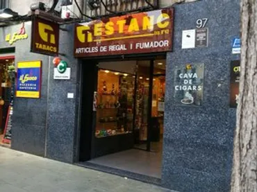 Local comercial en L'Hospitalet de Llobregat - Foto 1