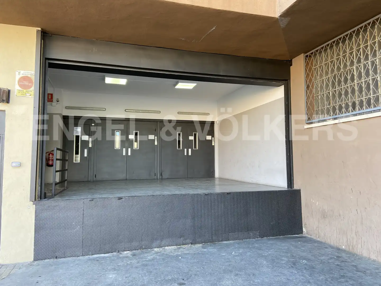 Nave Industrial en L'Hospitalet de Llobregat - Foto 13