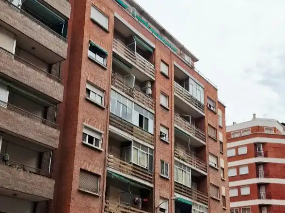 Piso en  Calle Ingenieros Pino y Amorena 5 - Foto 21