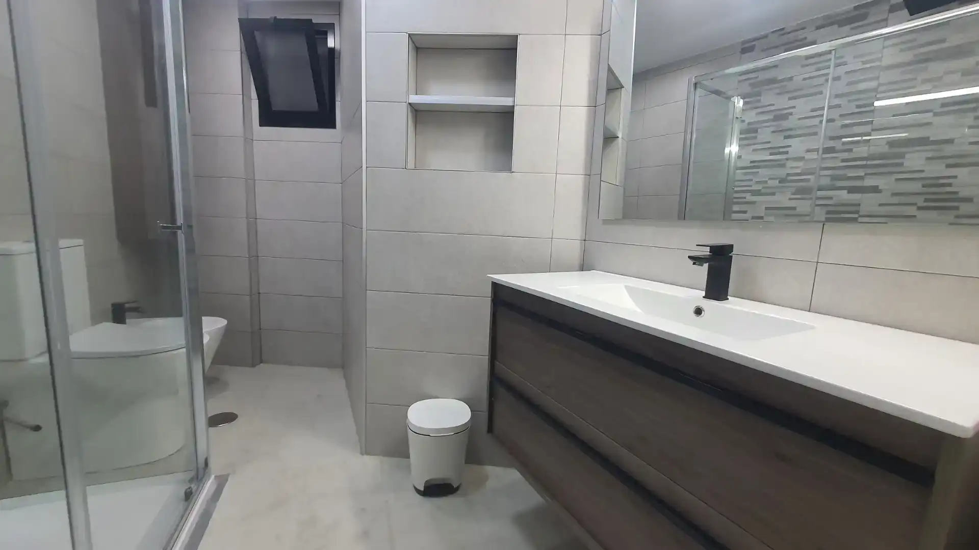 Piso en  Calle Hernán Cortés 20 - Foto 4