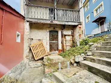Casa adosada en  Calle de Teodoro Cuesta 15 - Foto 3