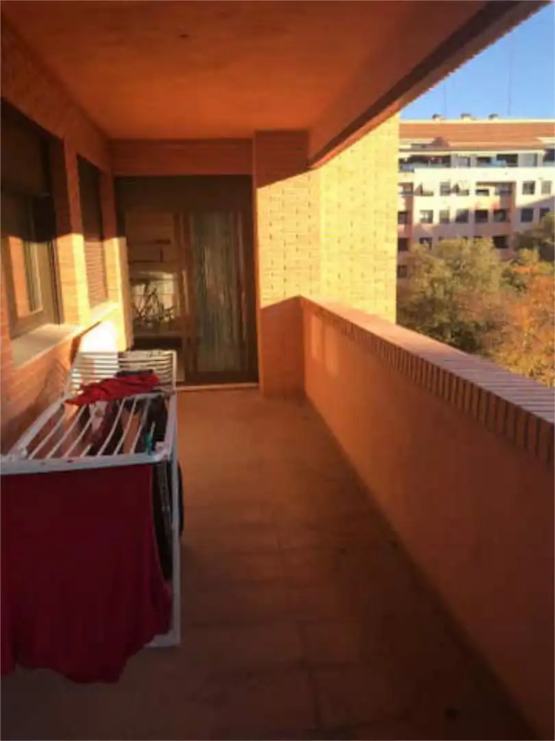 Piso en Facultades - Foto 2
