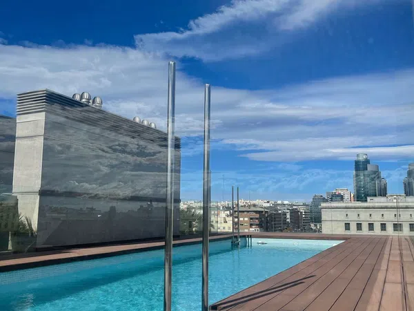 Piso en calle de Fernández de la Hoz, 82 -84