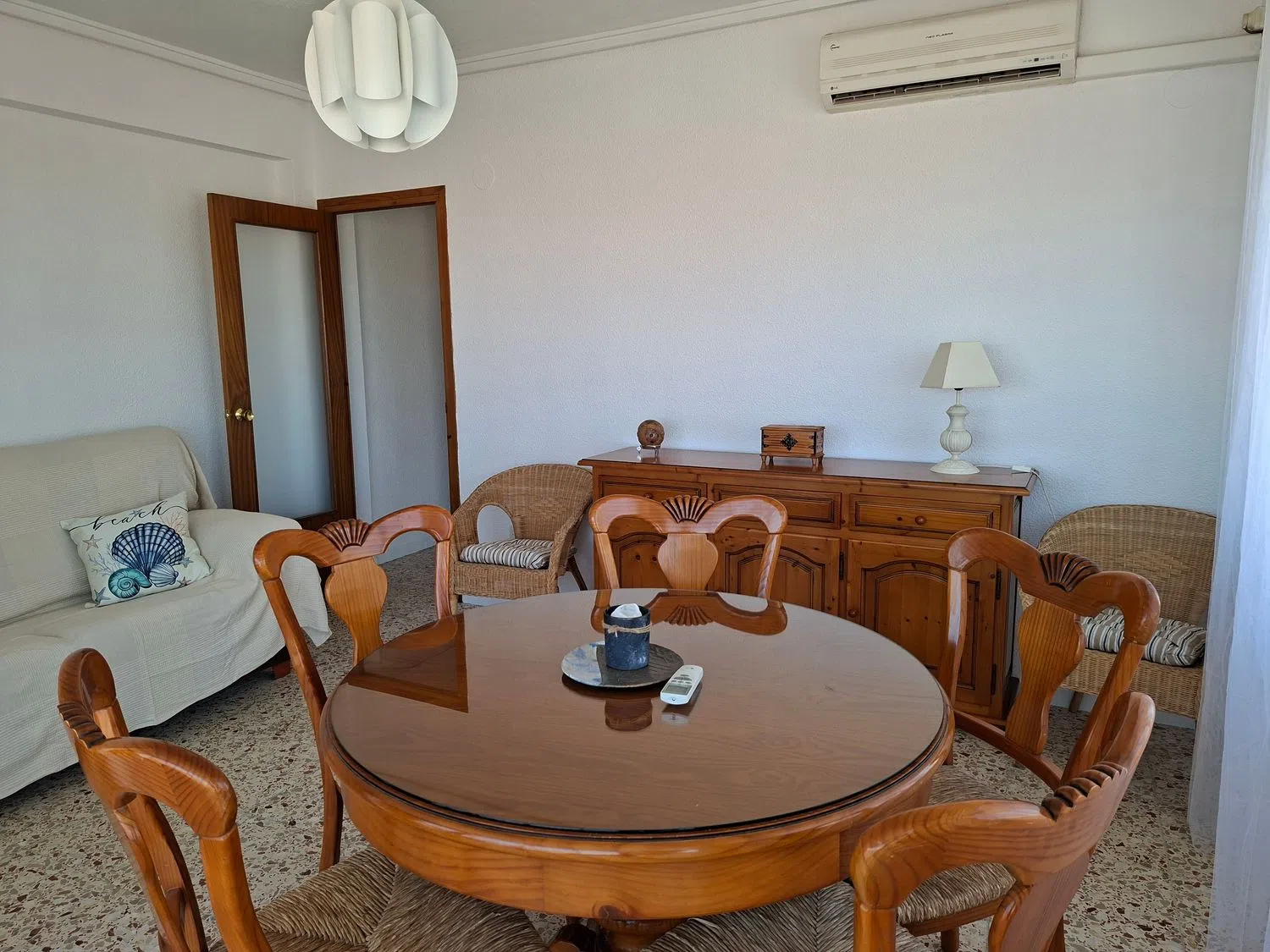 Piso en calle Sax, 33 - Foto 2