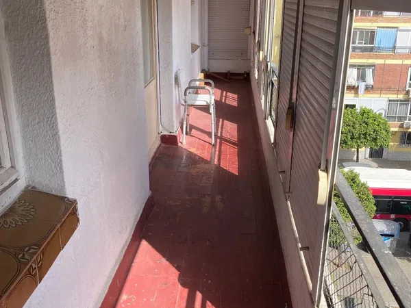 Piso en Barrio Parque Alcosa - Foto 2