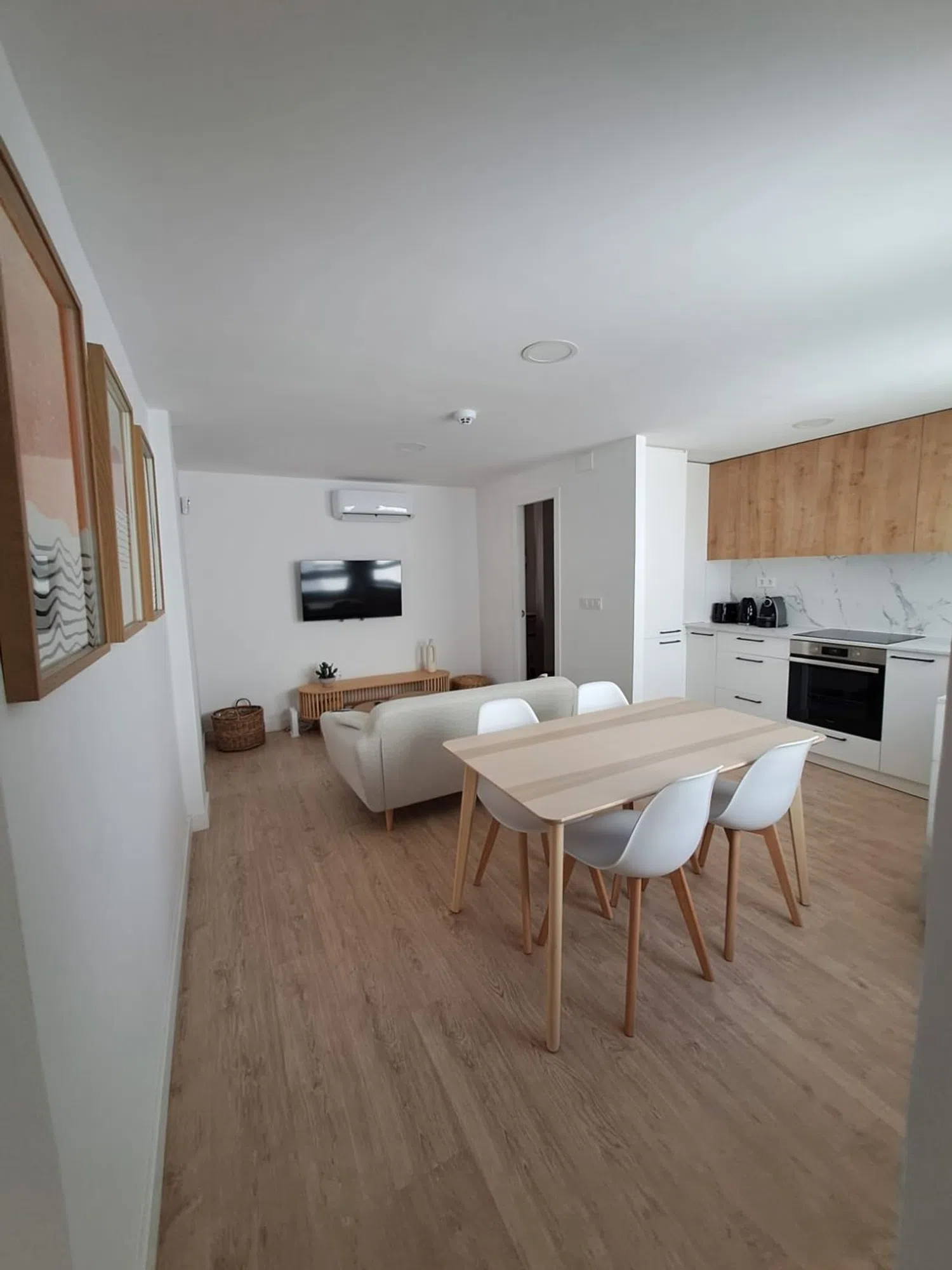 Piso en Conde de Almenara, 5