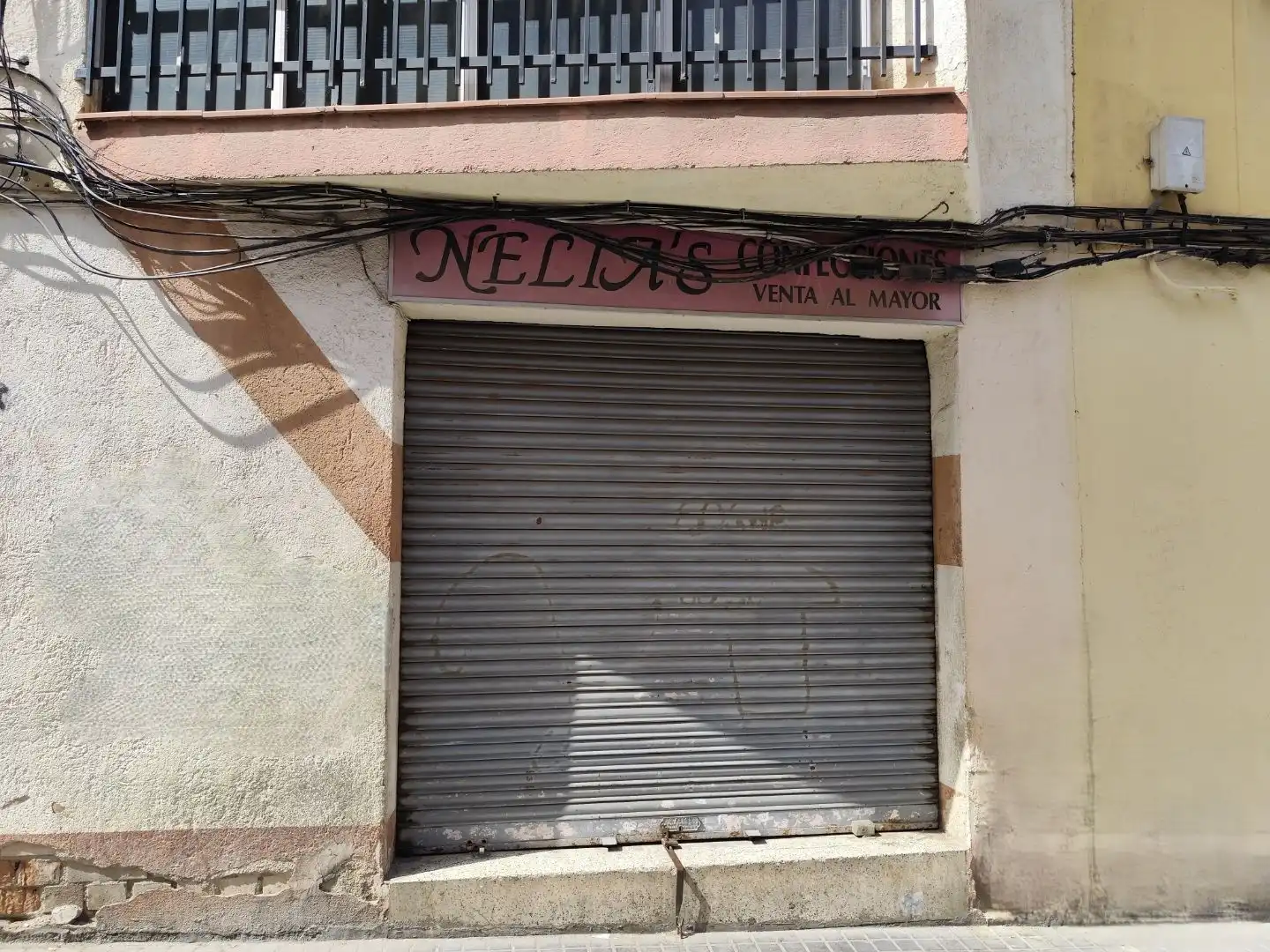 Local comercial en  Carrer de Don Pelayo 107 - Foto 2