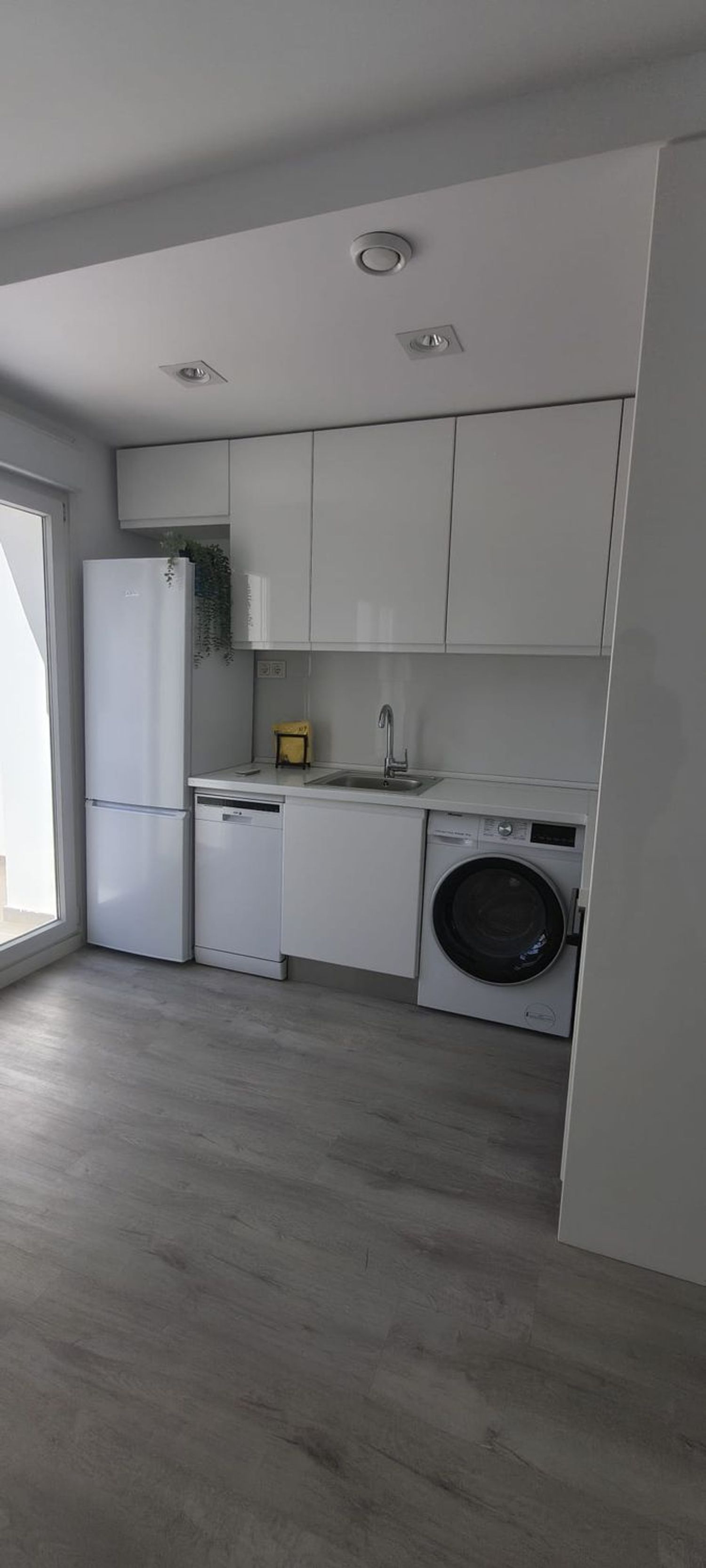 Estudio en calle del Doctor Calero, 34 - Foto 2