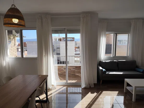 Piso en calle Alfonso X el Sabio, 40