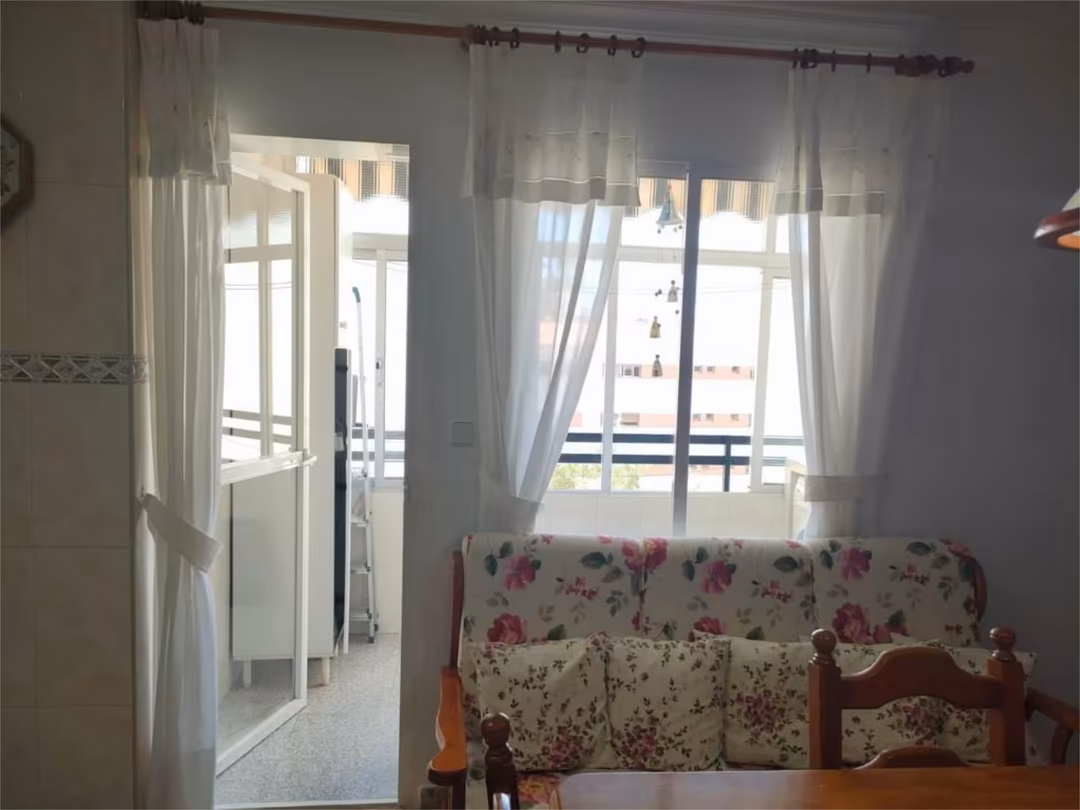 Piso en  Calle Eduardo de Palacios 17 - Foto 10