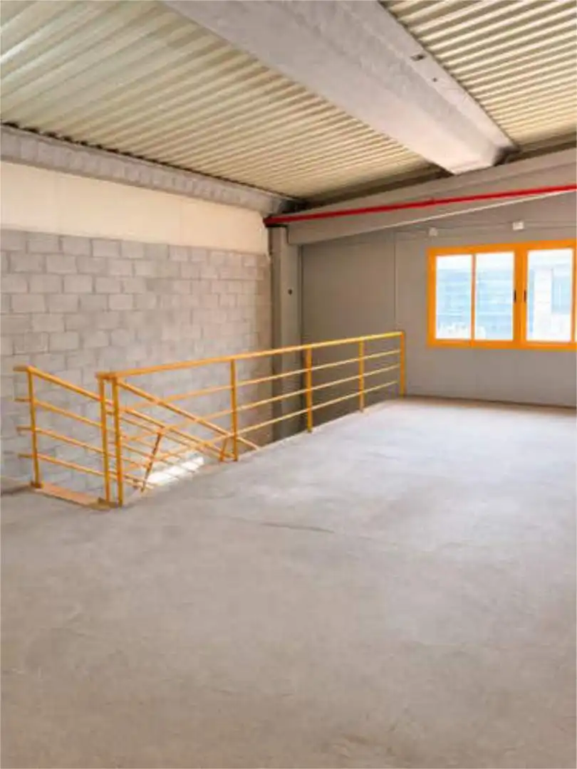 Local comercial en NUEVA ANDALUCIA, MARBELLA - Foto 2