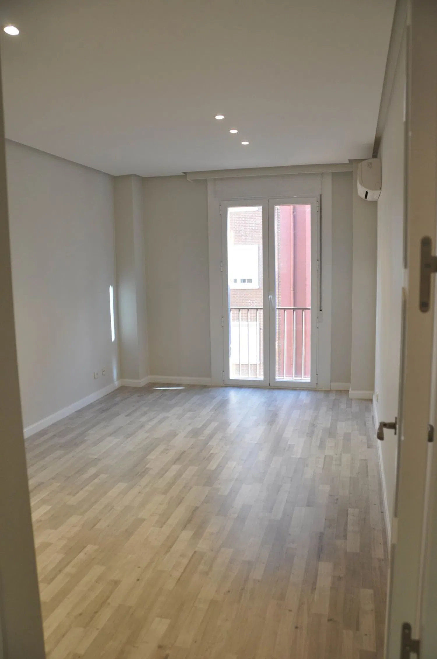 Piso en calle de Fernández de los Ríos, 85 - Foto 2