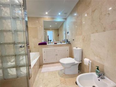 Apartamento en nueva andalucía - Foto 9
