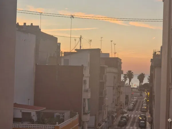 Piso en avenida de la Malva-Rosa, 84