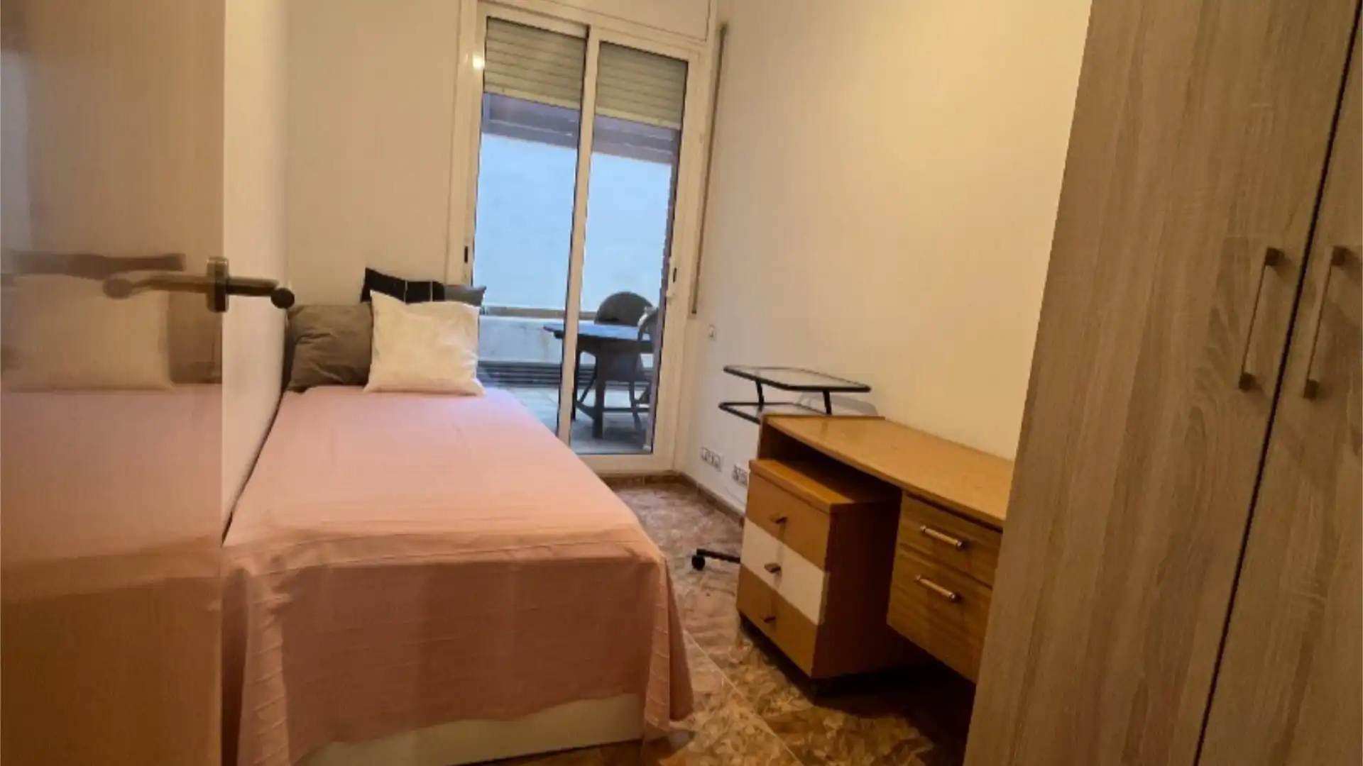 Piso en  Carrer de Sant Sebastià 38 - Foto 13