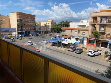 Piso en  Avenida Juan Carlos I 2 - Foto 4