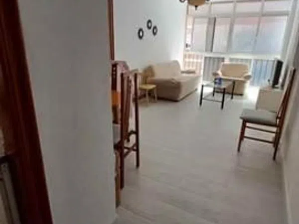 Piso en Plaza Salvador Ponce s/n, Girón - Las Delicias - Pacífico - Foto 5