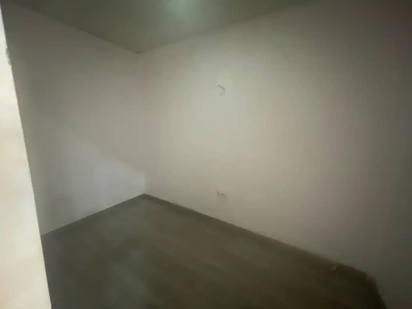 Local comercial en Cornellà de Llobregat - Foto 4