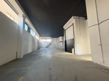 Nave Industrial en Badalona - Foto 1