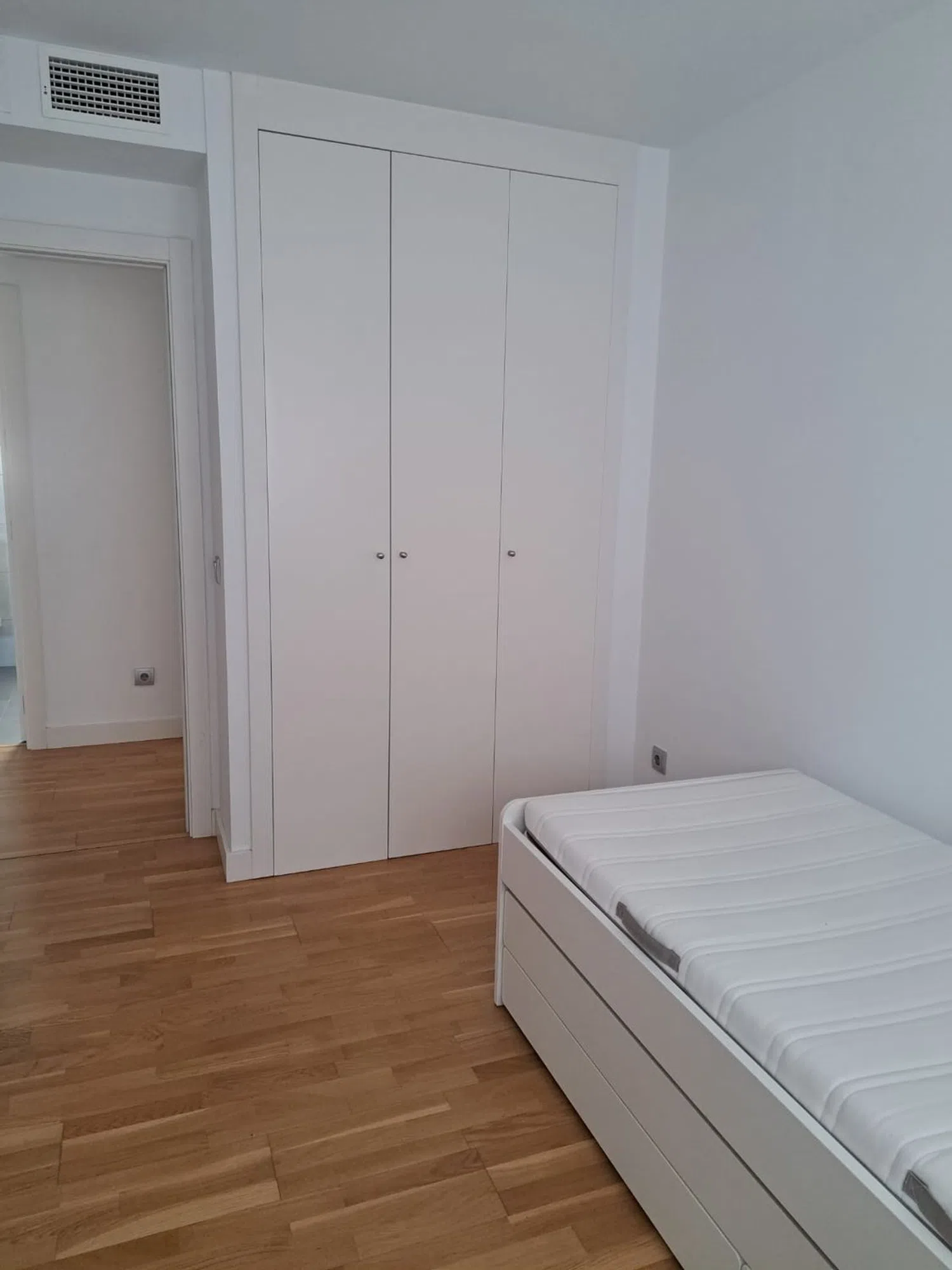 Piso en calle del Jalón, 20 - Foto 3