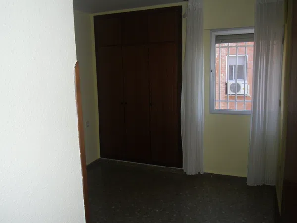 Piso en calle Cueva de la Pileta, 2 - Foto 10