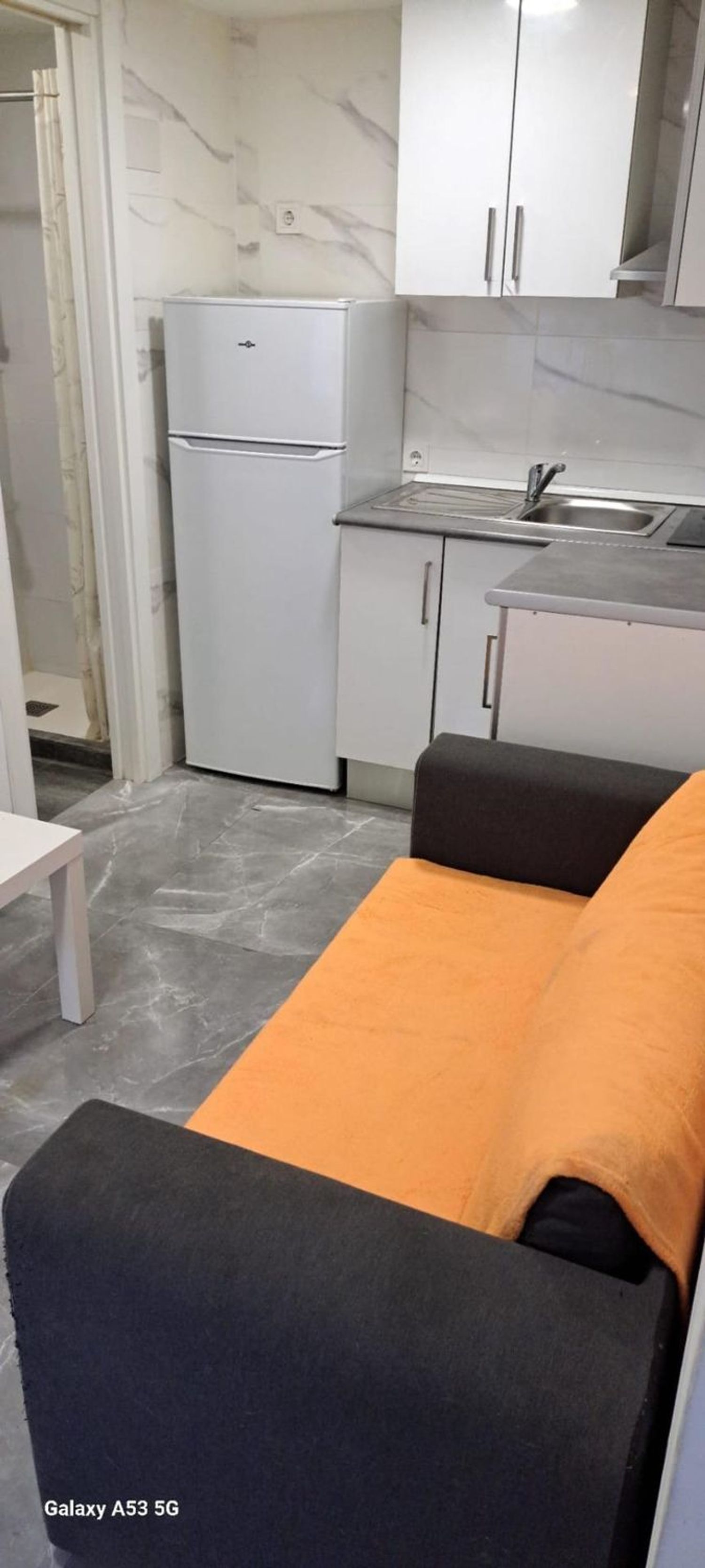 Piso en San Blas - Foto 3