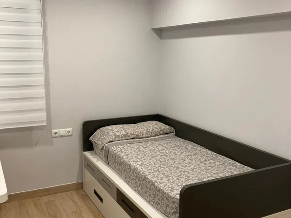 Piso en CL Pintor Parra - Foto 11