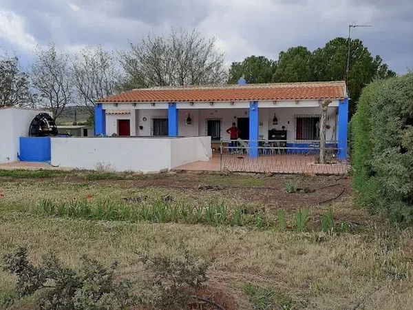 Finca rústica en Camino de Peñalucía s/n - Foto 8